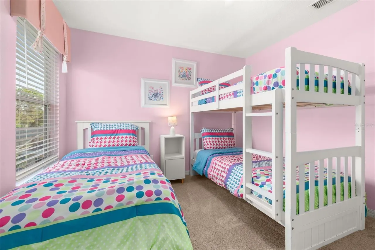 Kids' Bedroom