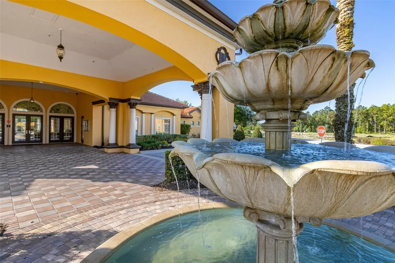 Clubhouse Fountain